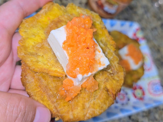 Tostones con Queso